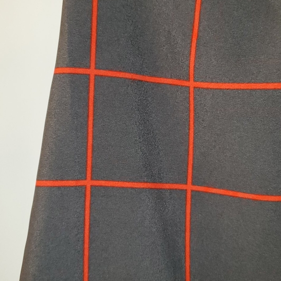 Retro Design Great Top! - Picture 2 of 4